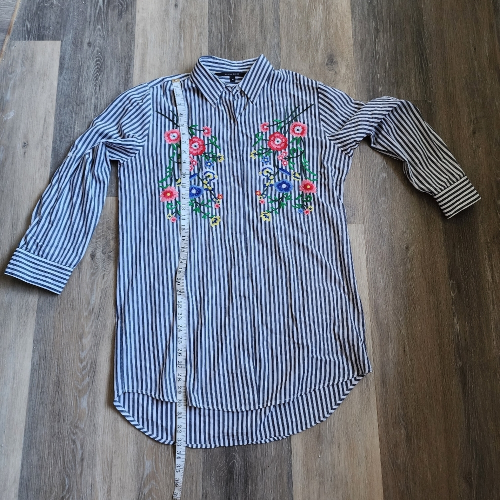 WALTER BAKER EMBROIDERED TOP - Picture 5 of 10